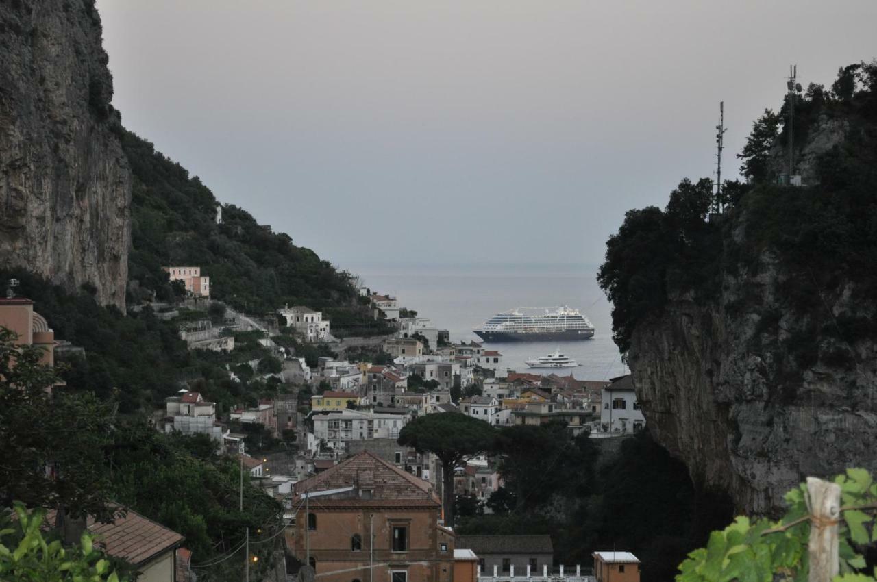 Via Paradiso Amalfi Exteriör bild